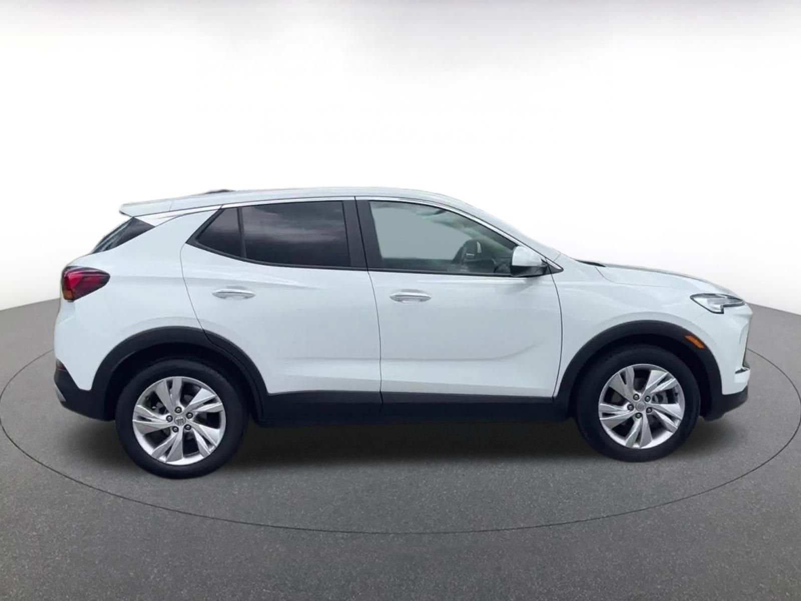 Used 2025 Buick Encore GX Preferred FWD image 16