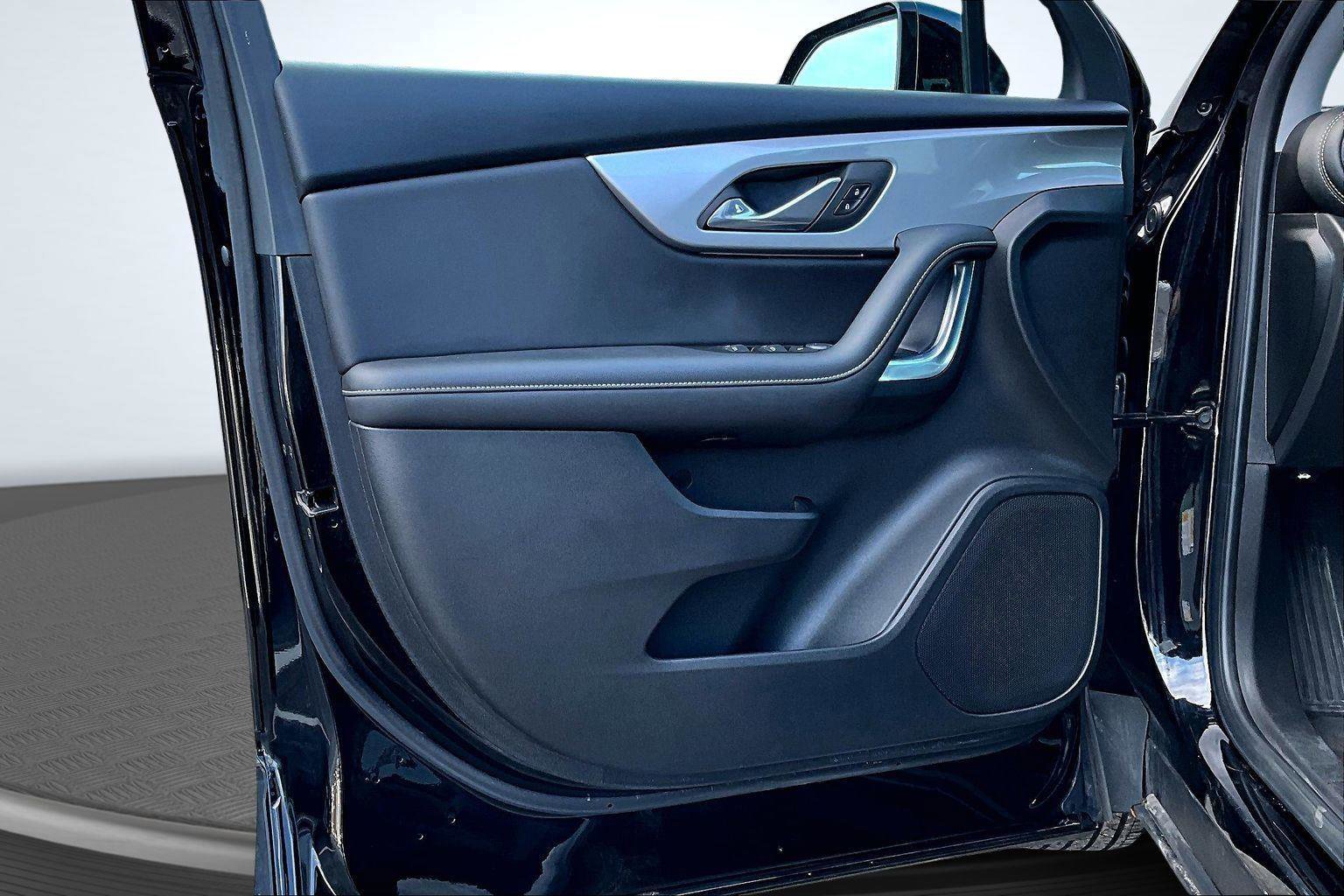 Used 2023 Chevrolet Blazer LT w/ Driver Confidence Package image 23