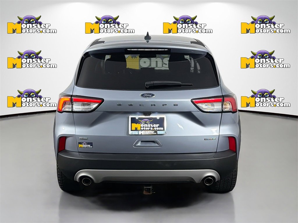 Used 2022 Ford Escape SE image 6