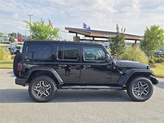 New 2025 Jeep Wrangler Sahara w/ Safety Group video 2