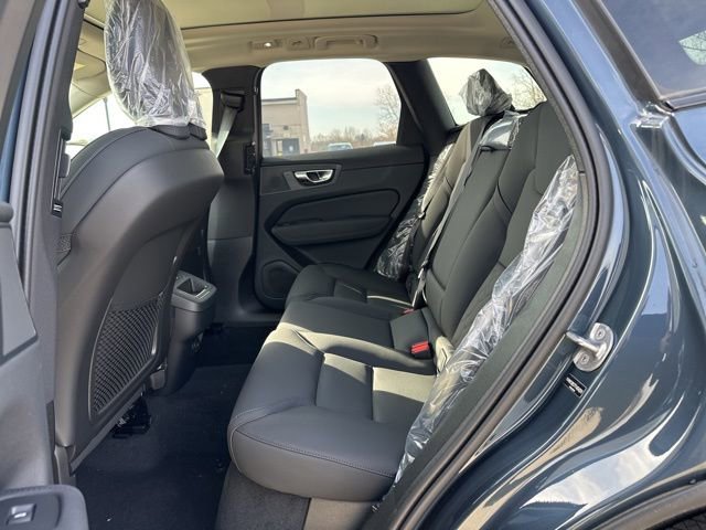 New 2026 Volvo XC60 B5 Plus w/ Protection Package Premier AWD/4WD image 11
