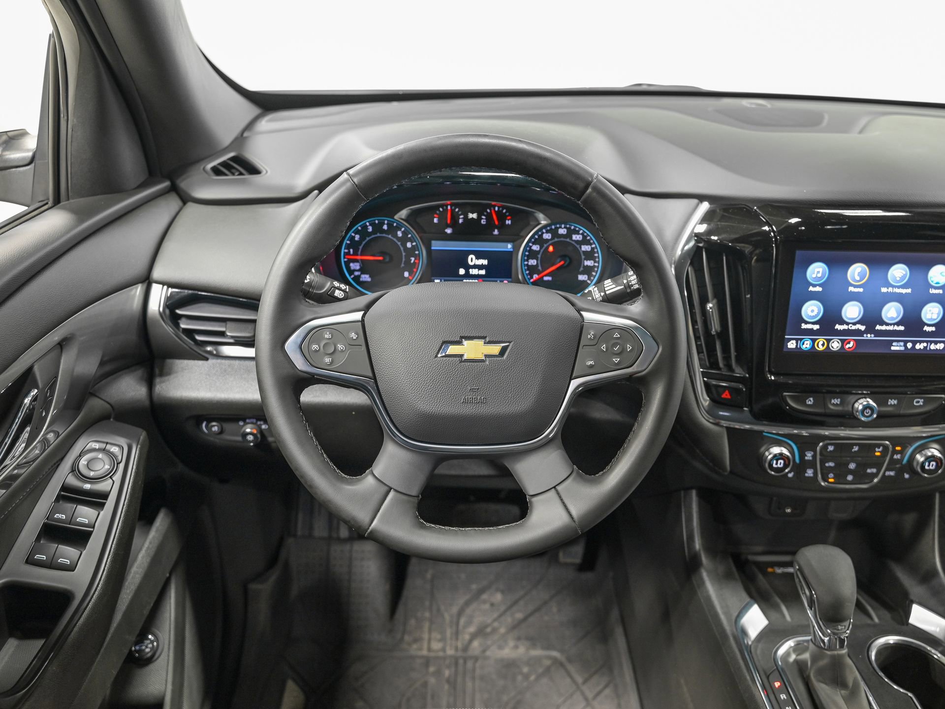 Used 2023 Chevrolet Traverse LT w/ LPO, Floor Liner Package image 17