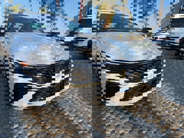 New 2026 Hyundai Elantra SEL Sport Premium image 7