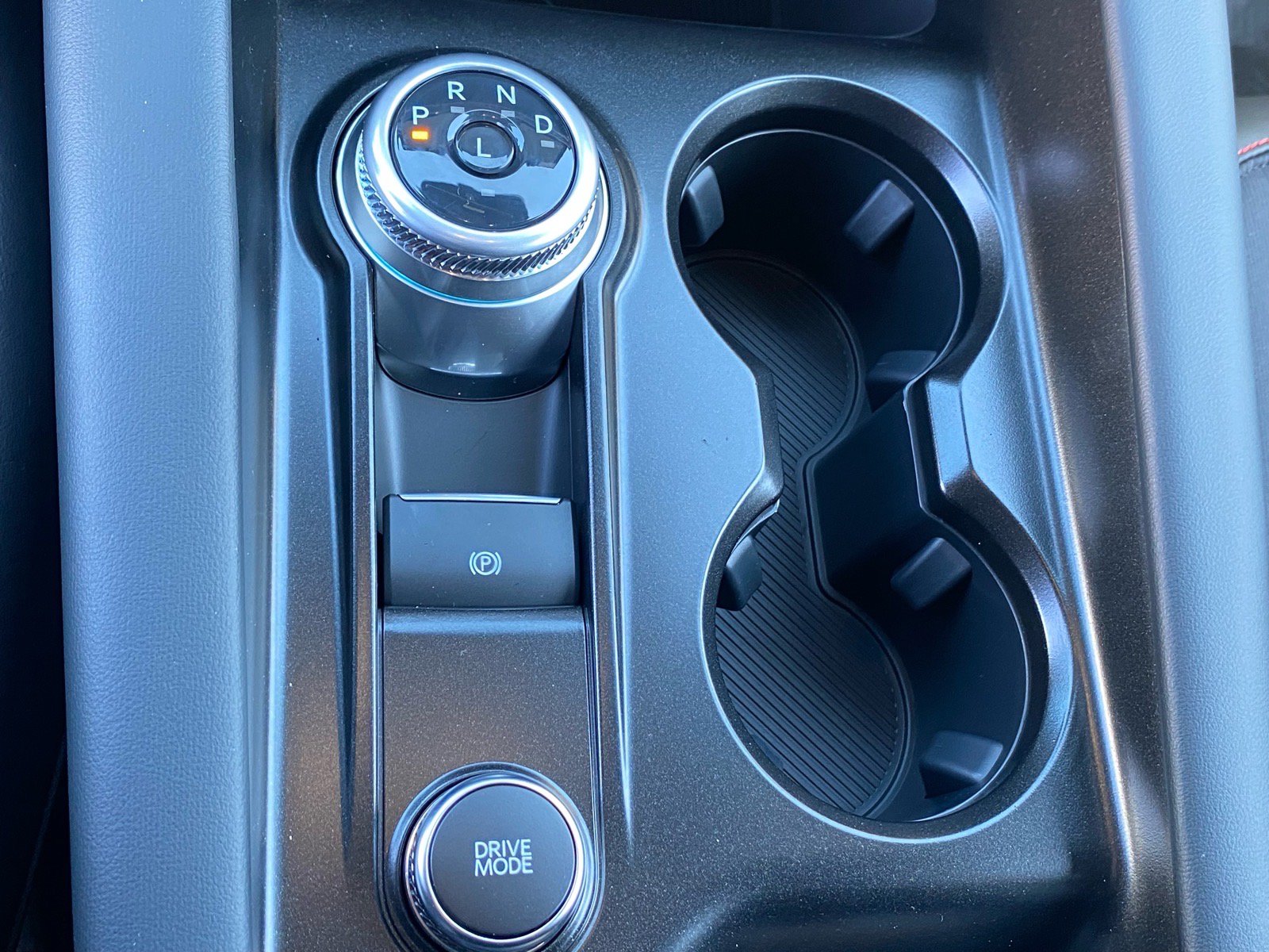 New 2026 Ford Explorer ST-Line w/ ST-Line Street Pack RWD image 13