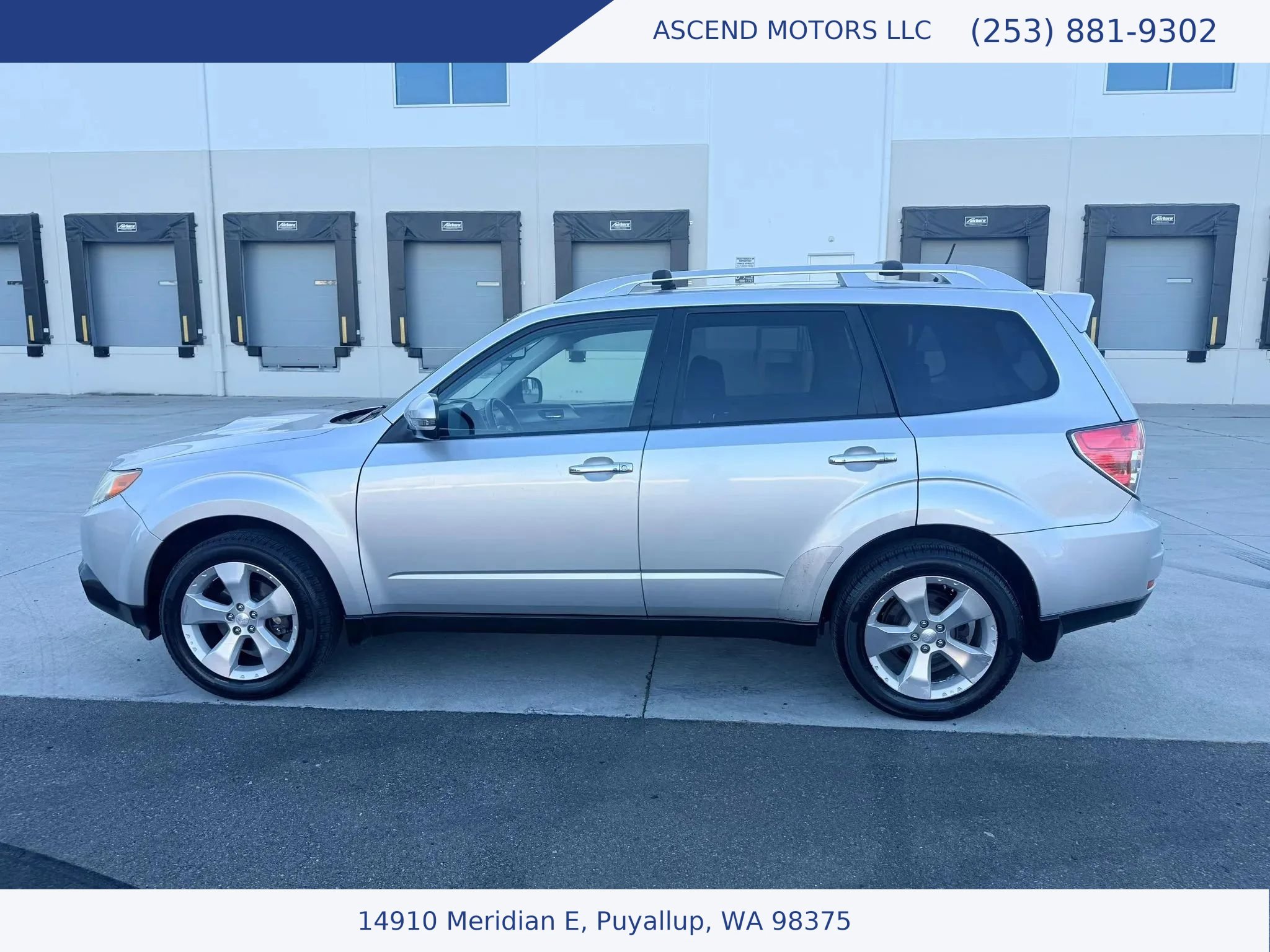 Used 2011 Subaru Forester 2.5XT Touring w/ Popular Equipment Group 1B AWD/4WD image 2