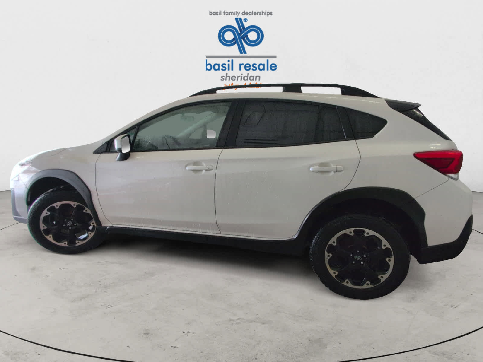 Used 2023 Subaru Crosstrek 2.0i Premium image 3