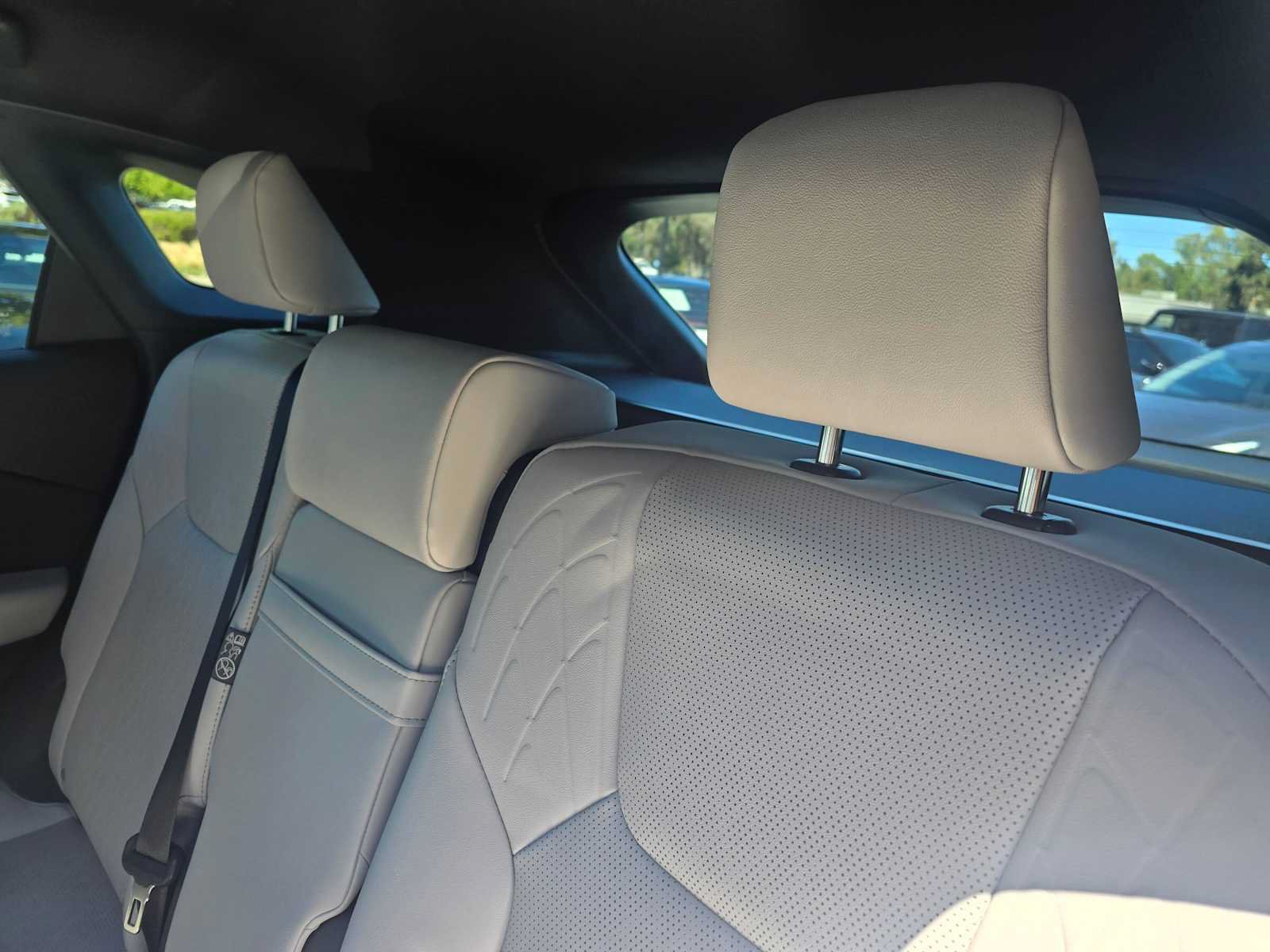 Used 2026 Lexus RX 350 Premium Plus w/ Accessory Package (Z1) FWD image 18
