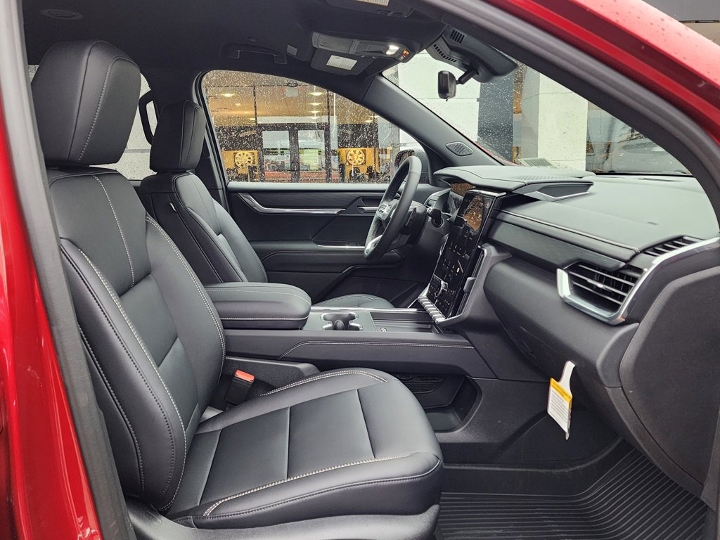 New 2026 GMC Acadia Elevation w/ Black Edition image 40