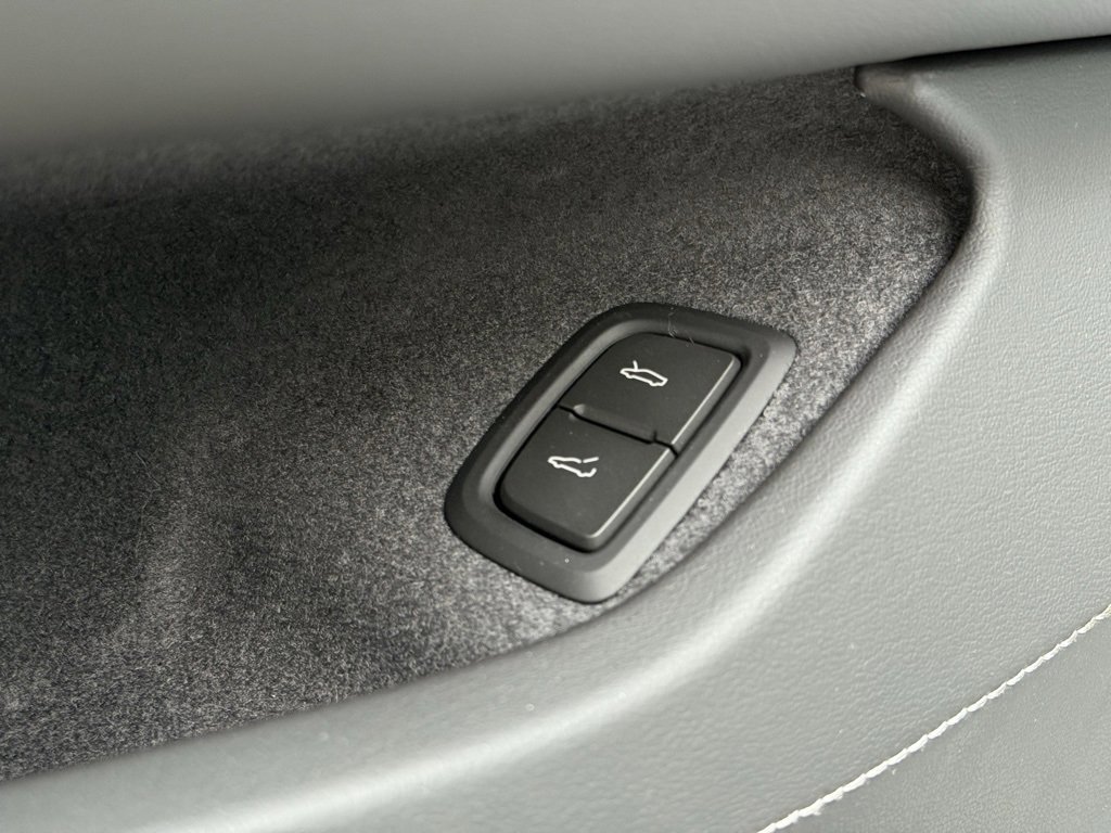 New 2026 Chevrolet Corvette Stingray Preferred Cpe w/ Z51 Performance Package image 37