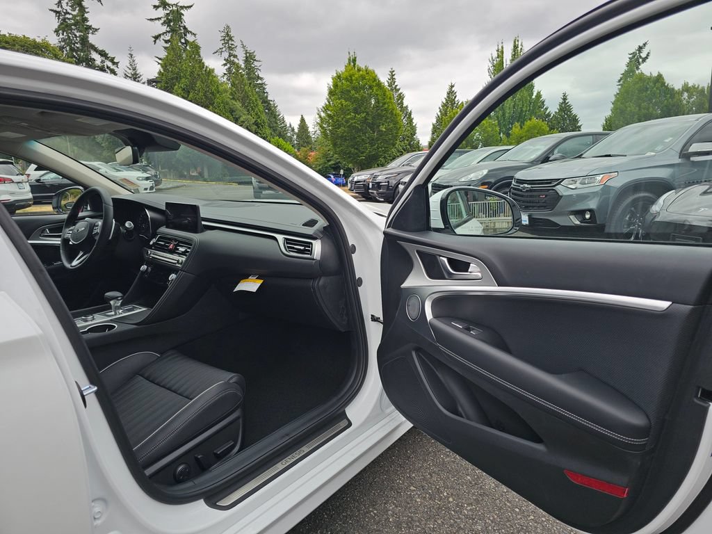 Certified 2026 Genesis G70 2.5T Prestige AWD/4WD image 11