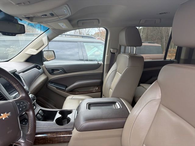 Used 2017 Chevrolet Suburban LT image 15