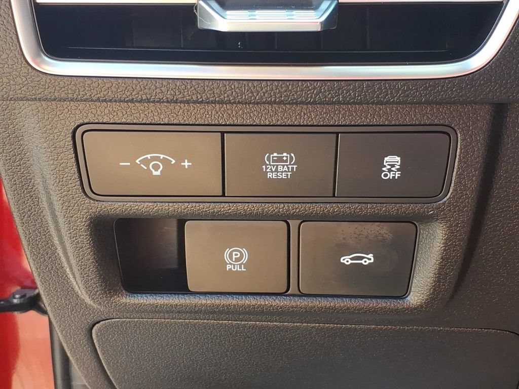 Used 2024 Hyundai Sonata SEL FWD image 16