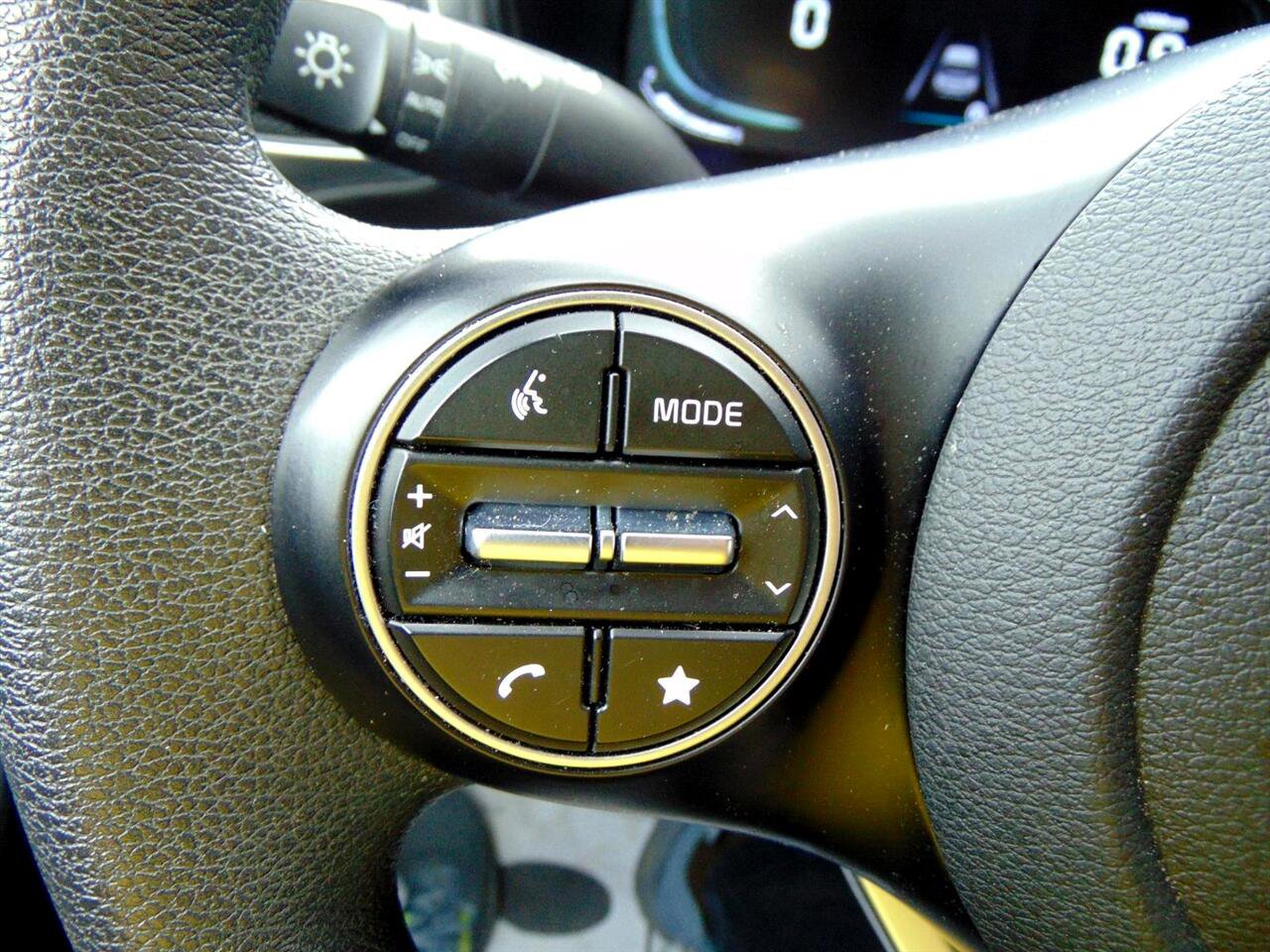 Used 2024 Kia Soul LX w/ Option Group 015 image 26