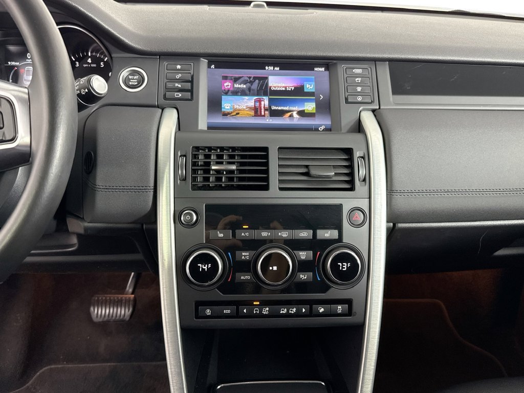 Used 2019 Land Rover Discovery Sport SE AWD/4WD image 31