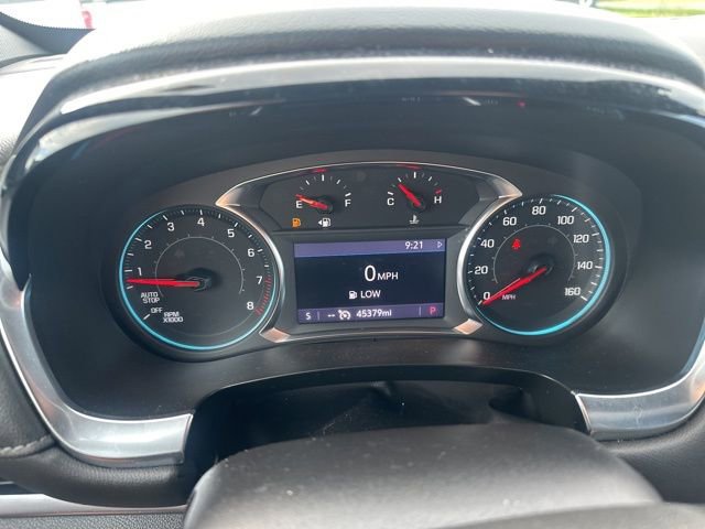 Used 2023 Chevrolet Traverse LT image 13