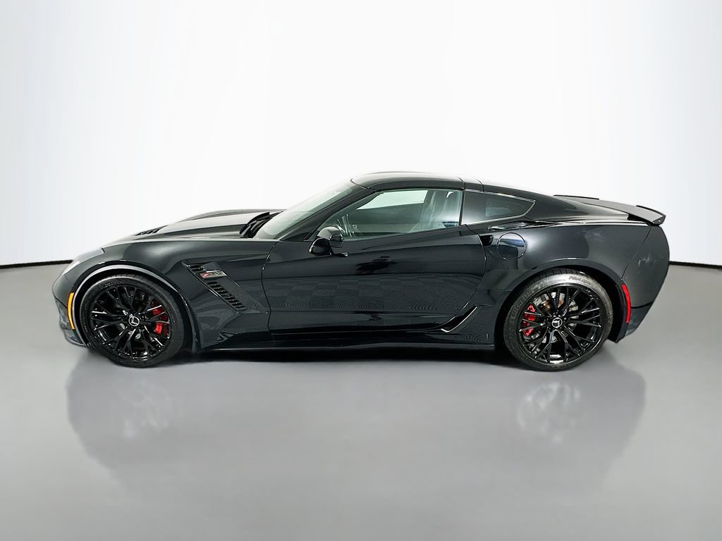 Used 2015 Chevrolet Corvette Z06 w/ 2LZ Preferred Equipment Group RWD image 2