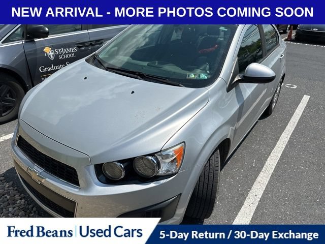 Used 2016 Chevrolet Sonic LS FWD image 1