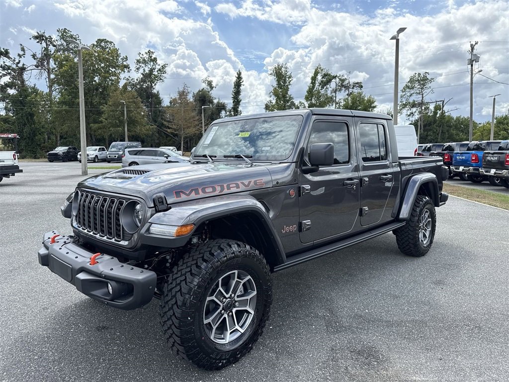 New 2025 Jeep Gladiator Mojave w/ Steel Bumper Group image 7