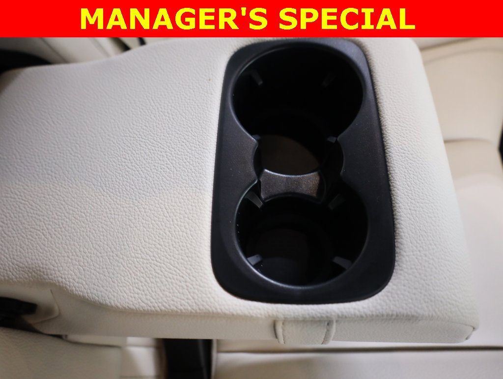 Used 2025 Mercedes-Benz GLE 350 4MATIC image 46