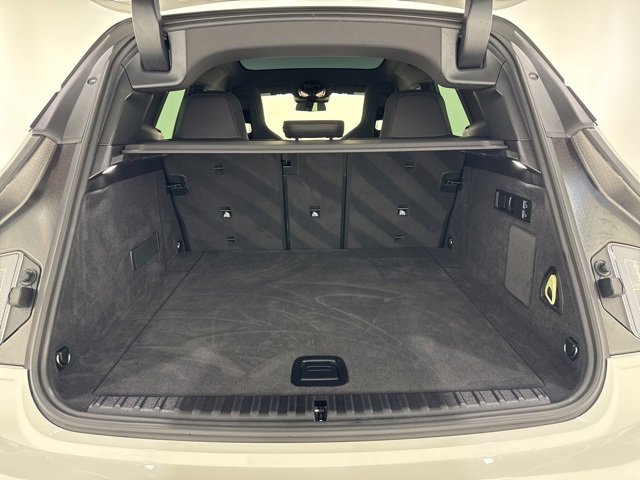 Used 2025 BMW iX xDrive50 w/ Sport Package image 25