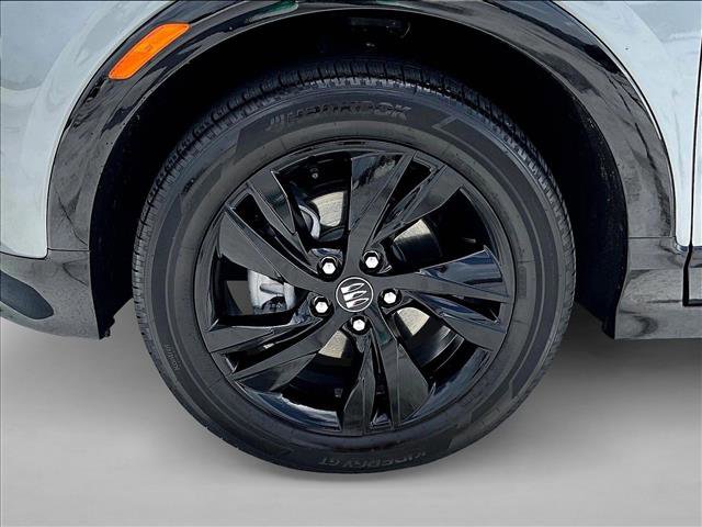 Used 2024 Buick Encore GX Sport Touring w/ Advanced Technology Package FWD image 10