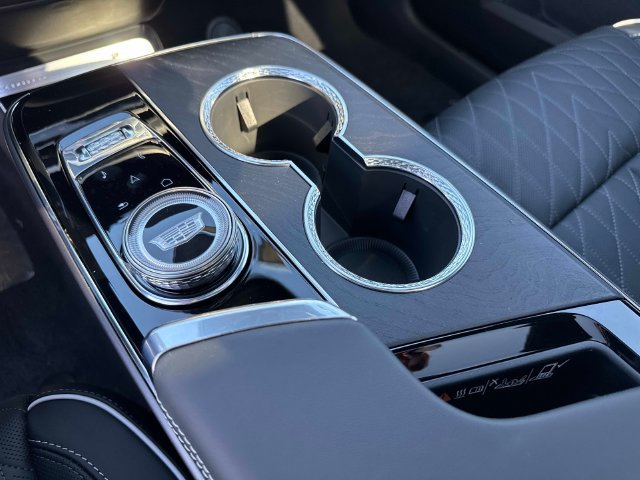 New 2027 Cadillac Lyriq V Premium w/ Exterior Carbon Fiber Package AWD/4WD image 26