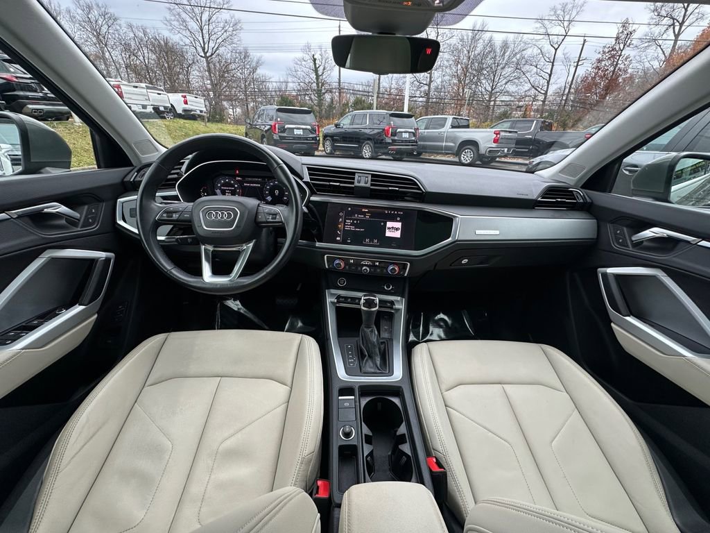 Used 2022 Audi Q3 2.0T Premium w/ Convenience Package image 25