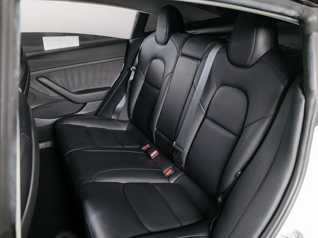 Used 2023 Tesla Model 3 Standard Range RWD image 5