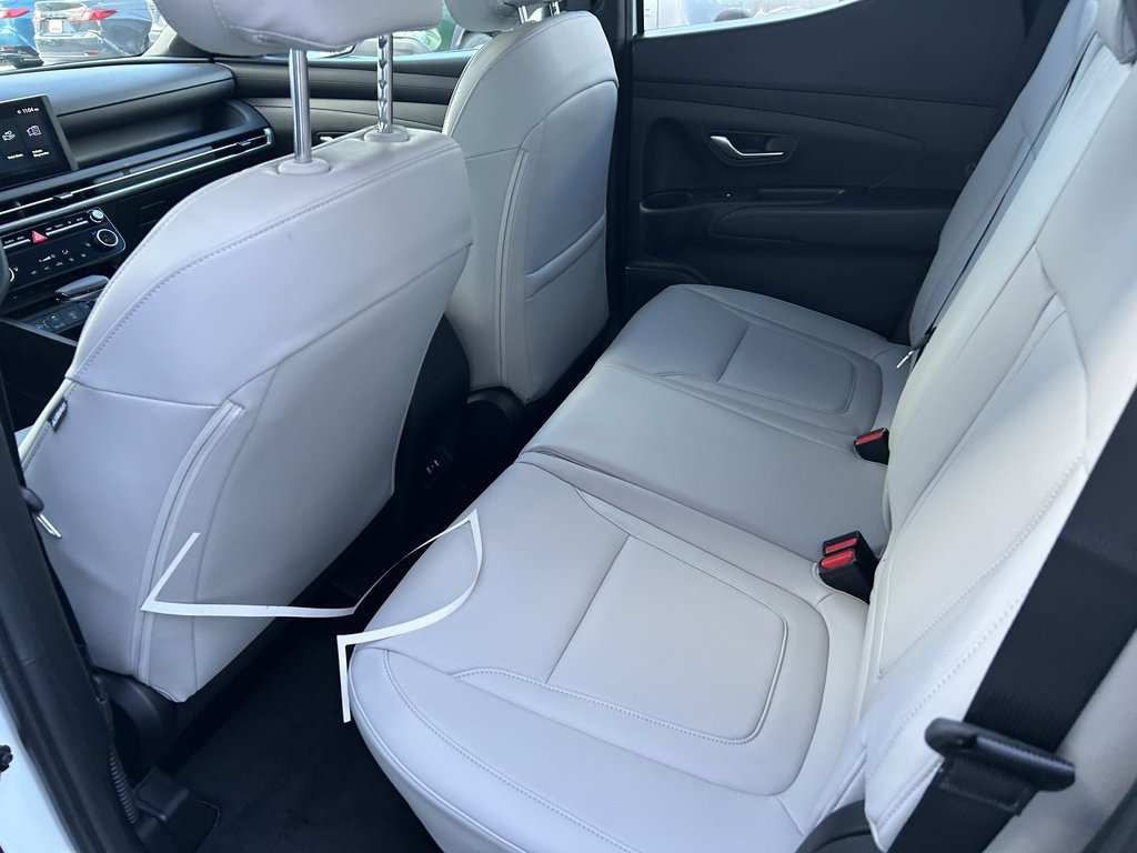 Used 2026 Hyundai Santa Cruz SEL image 9