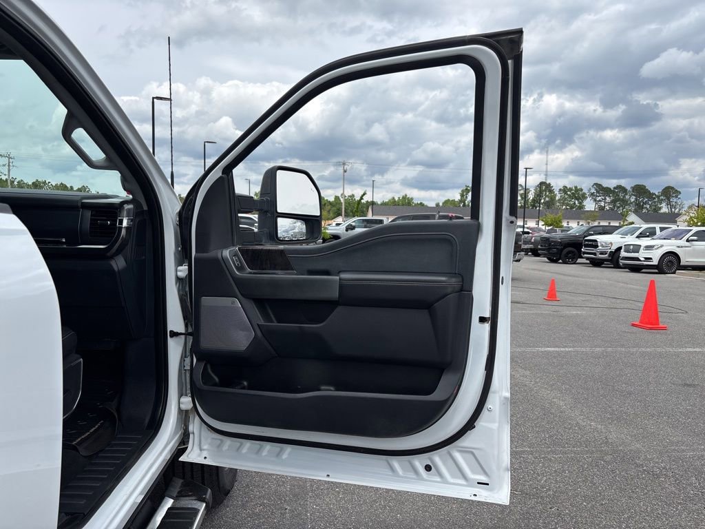 Used 2024 Ford F250 Lariat w/ FX4 Off-Road Package AWD/4WD image 67
