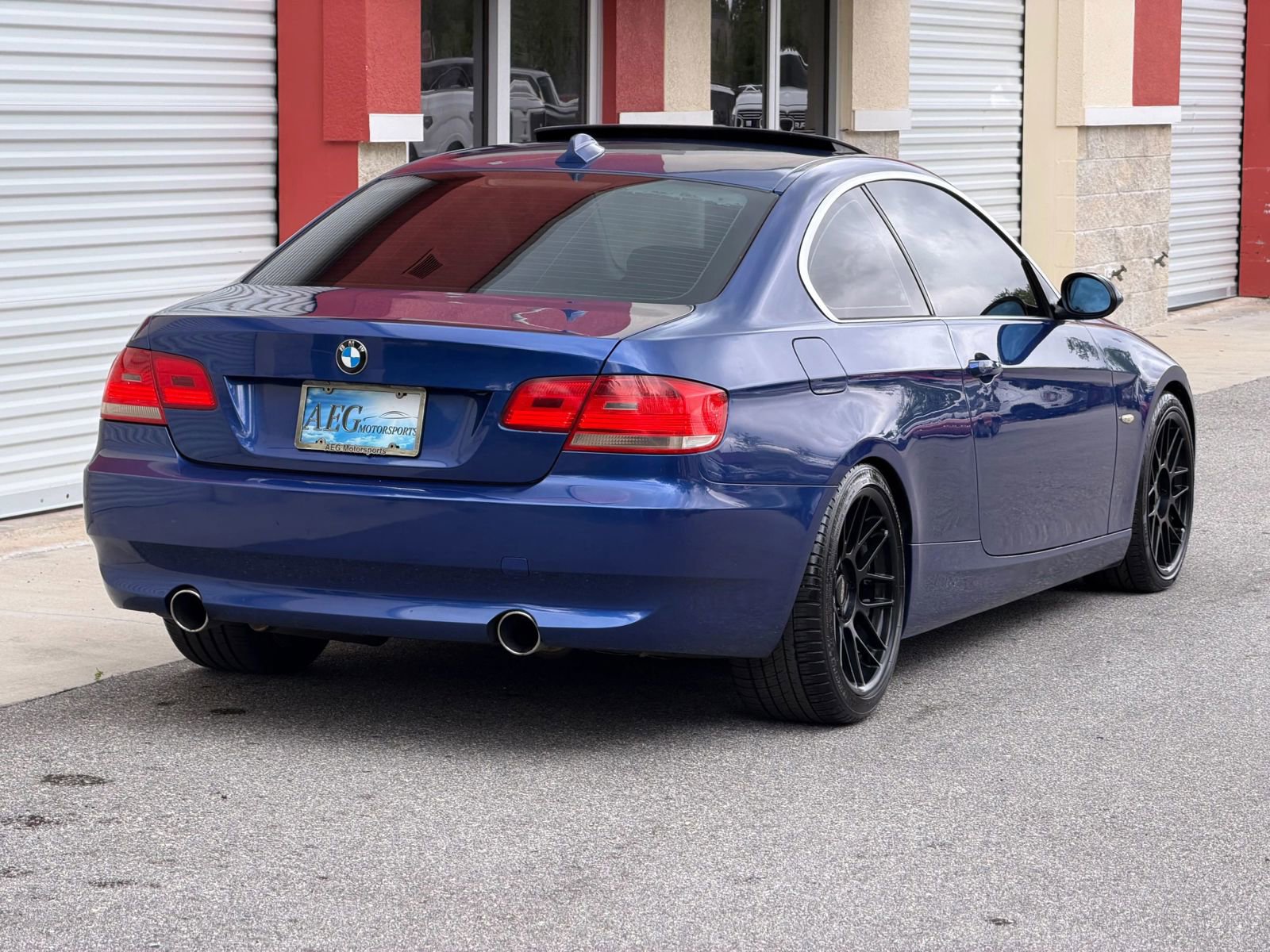 Used 2007 BMW 335i Coupe image 3
