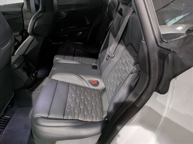 New 2026 Audi RS e-tron GT performance image 17