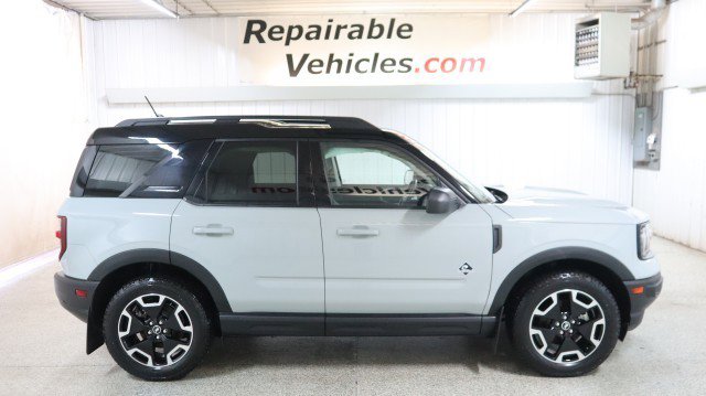 Used 2021 Ford Bronco Sport Outer Banks image 4