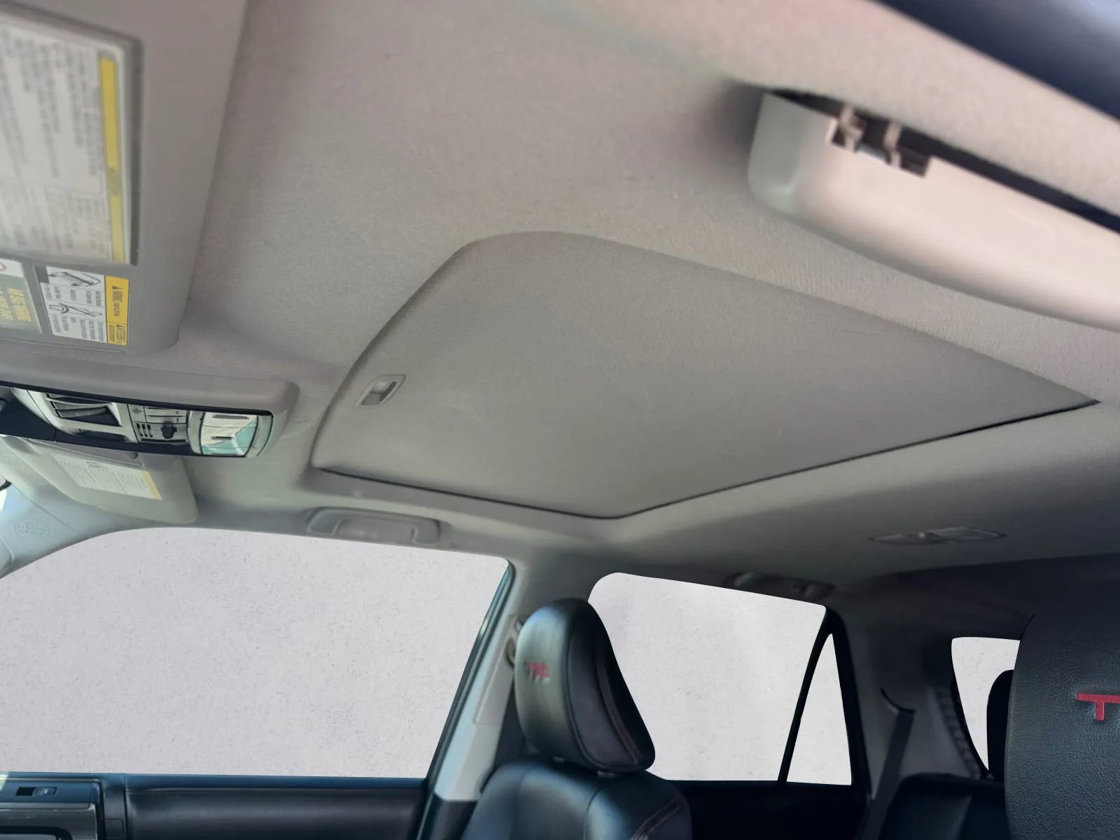 Used 2020 Toyota 4Runner TRD Off-Road Premium w/ Moonroof Package AWD/4WD image 20