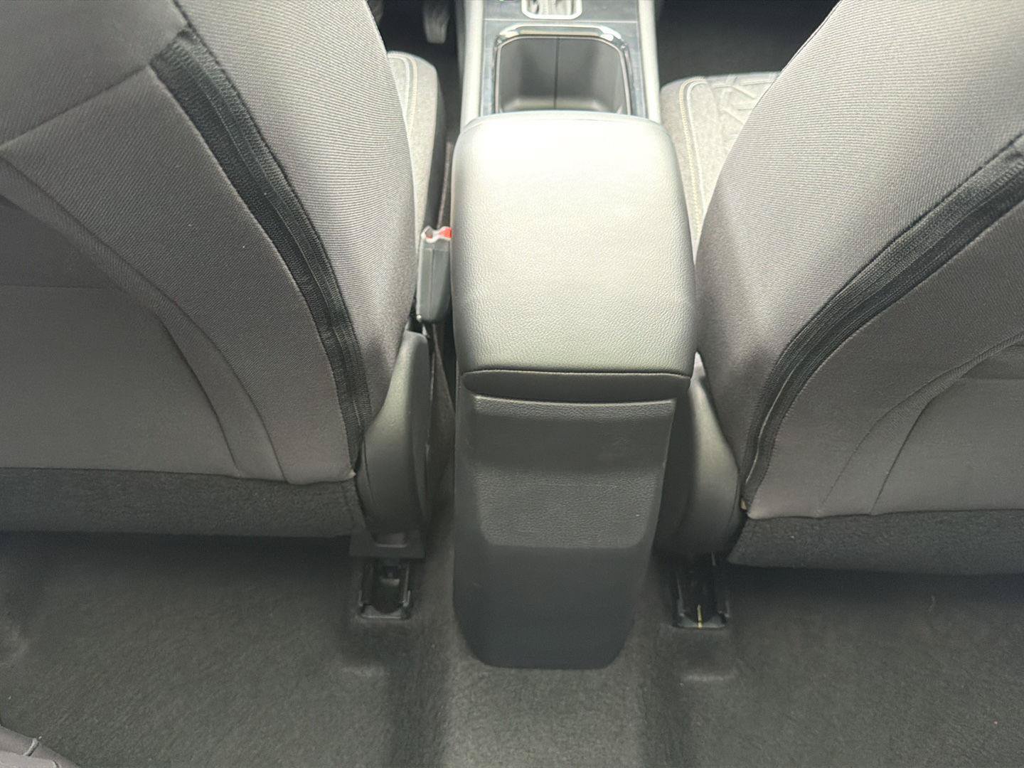 New 2027 Nissan Kicks SV AWD/4WD image 31