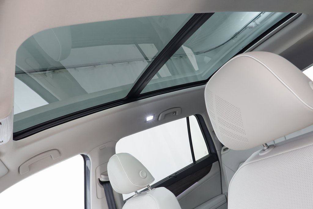 New 2026 Volkswagen Atlas SEL Premium R-Line image 13