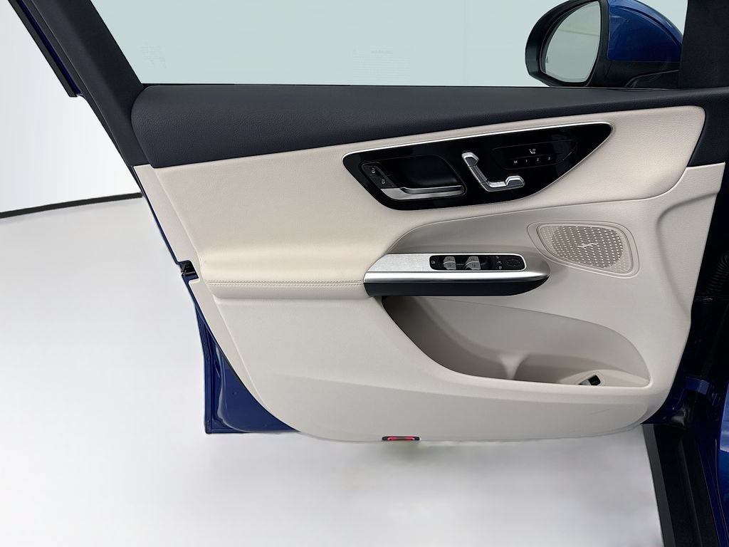 Certified 2026 Mercedes-Benz GLC 300 image 22