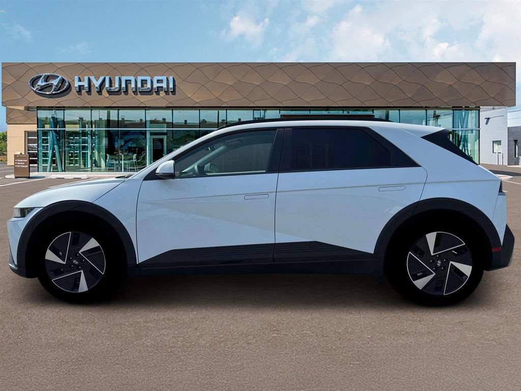 New 2025 Hyundai Ioniq 5 SEL AWD/4WD image 3