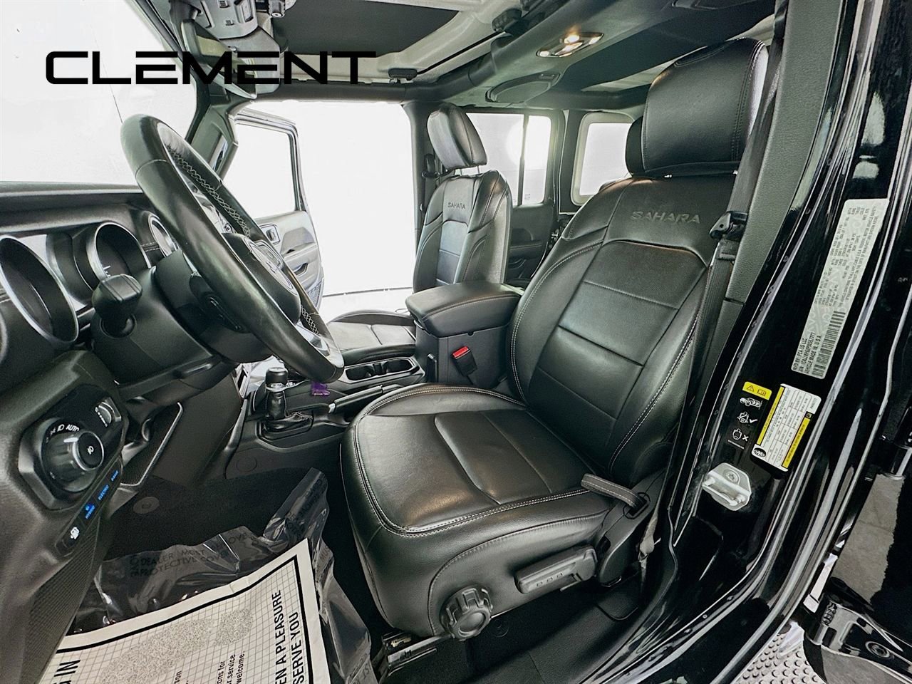 Used 2023 Jeep Wrangler Unlimited Sahara w/ Cold Weather Group image 29