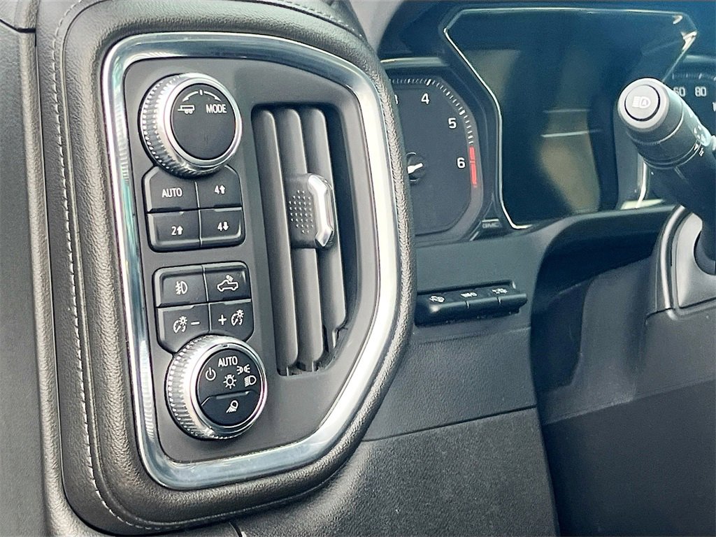 Used 2022 GMC Sierra 2500 Denali w/ Denali Ultimate Package image 10