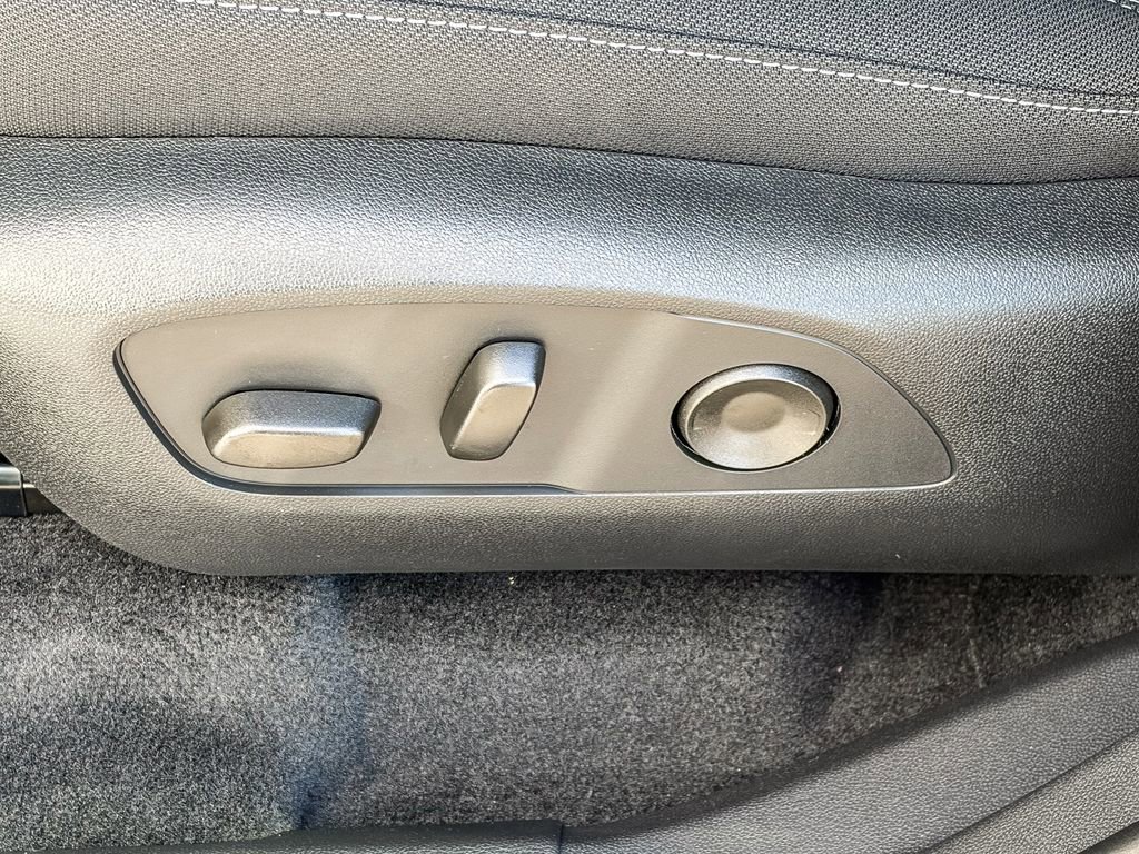 New 2026 Chevrolet Traverse LT w/ Enhanced Driving Package image 21