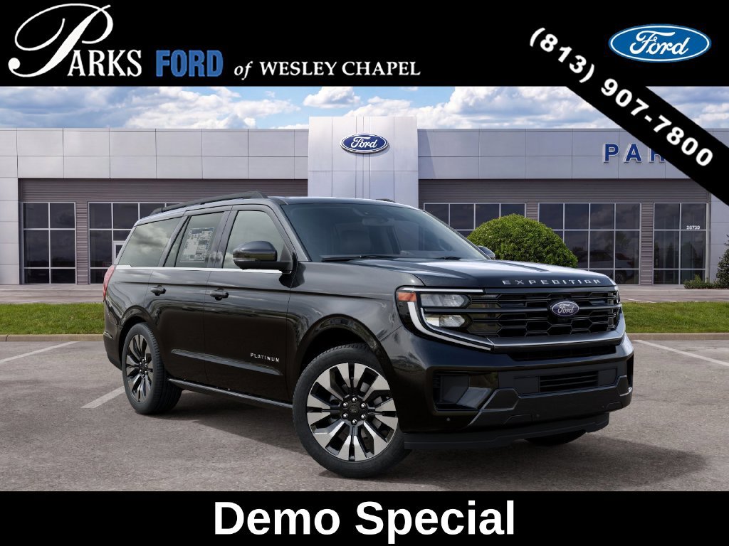 New 2027 Ford Expedition Platinum w/ Driver's Package RWD image 4
