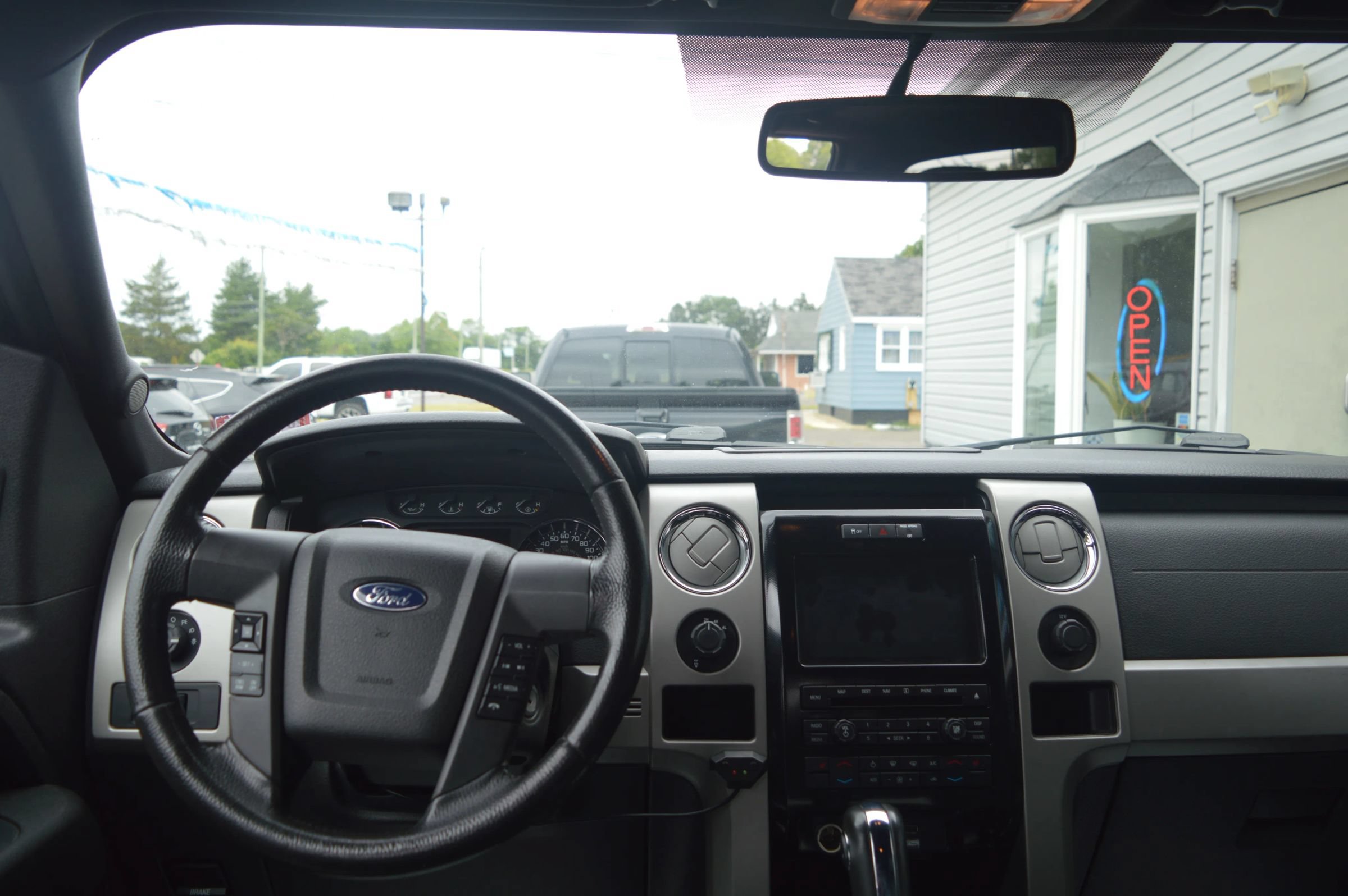 Used 2011 Ford F150 FX4 w/ FX Luxury Pkg AWD/4WD image 30
