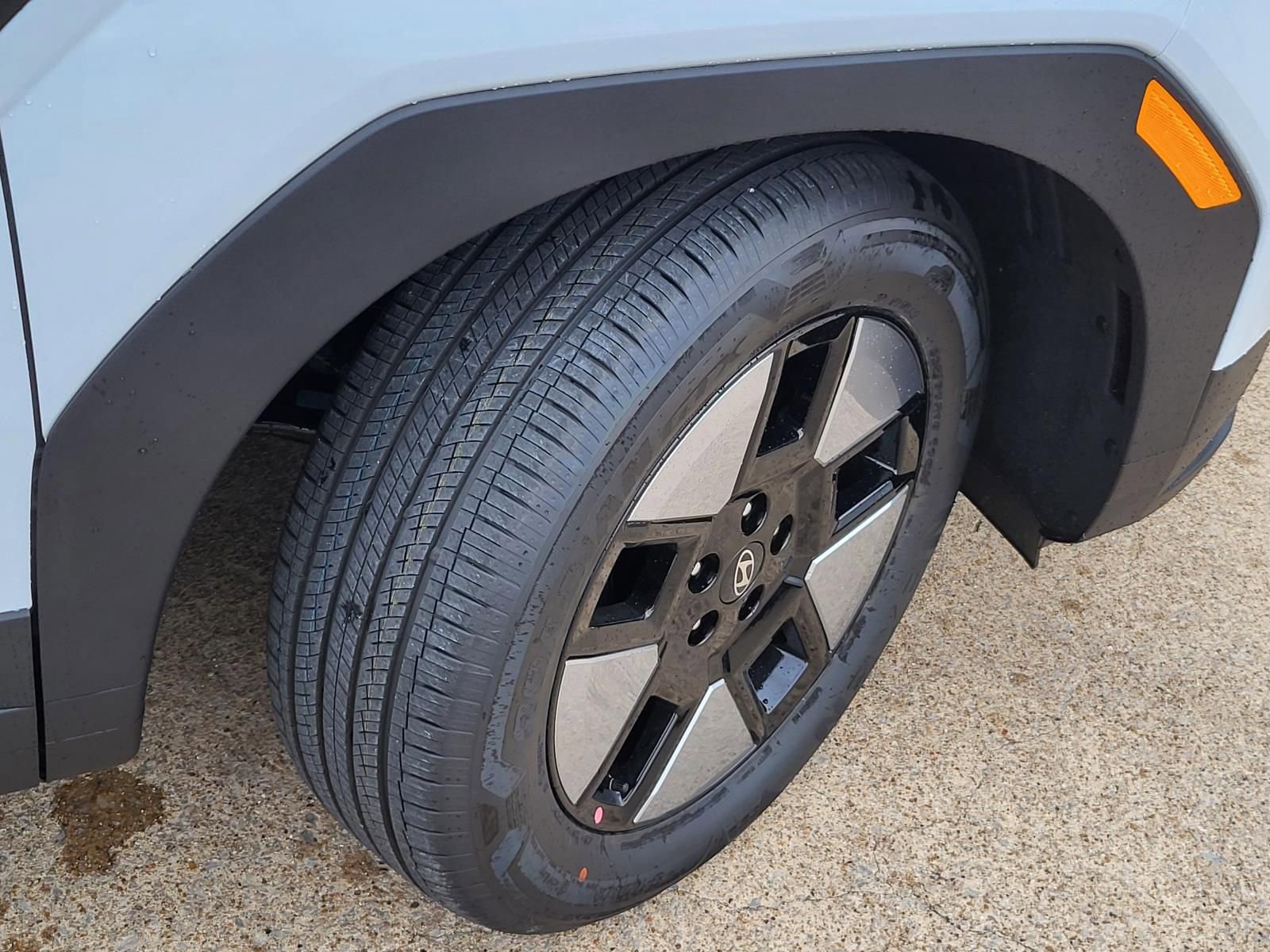 New 2026 Hyundai Santa Fe SE image 6