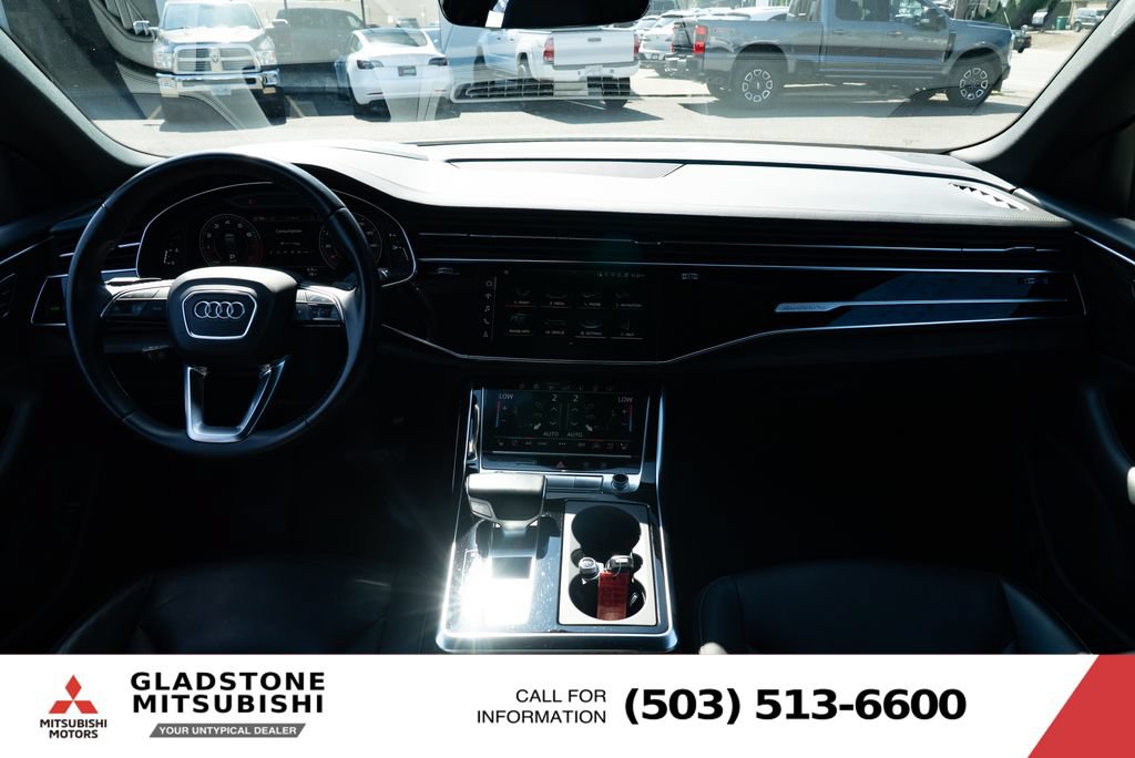 Used 2019 Audi Q8 Prestige AWD/4WD image 9