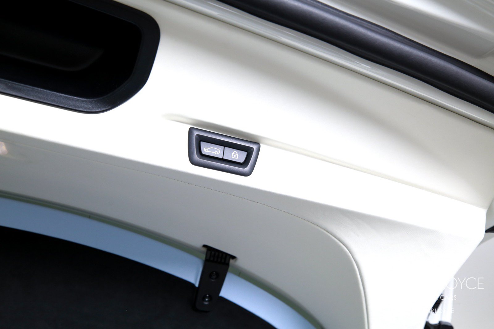 New 2026 Rolls-Royce Cullinan AWD/4WD image 26