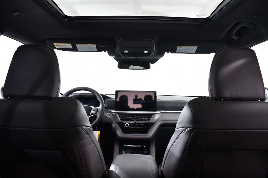 New 2026 Ford Explorer Platinum w/ LUX Leather Package image 17