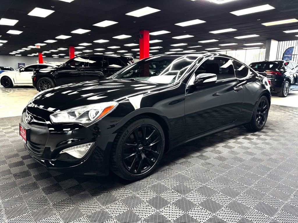 Used 2016 Hyundai Genesis 3.8 RWD image 8
