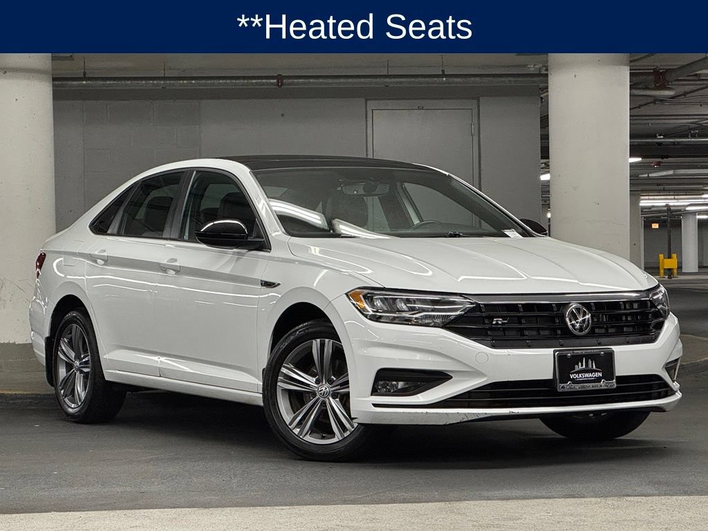Used 2019 Volkswagen Jetta R-Line w/ R-Line Cold Weather Package FWD image 3