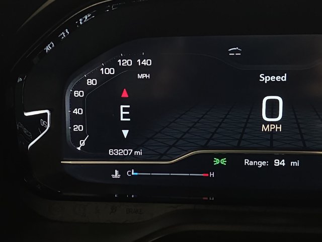 Used 2023 GMC Yukon XL Denali AWD/4WD image 17